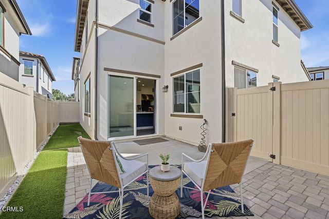 3067 Harrison Lane, Simi Valley, CA 93065