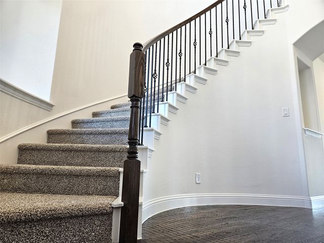 385 Willie's Court, Whitesboro, TX 76273