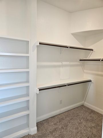 385 Willie's Court, Whitesboro, TX 76273