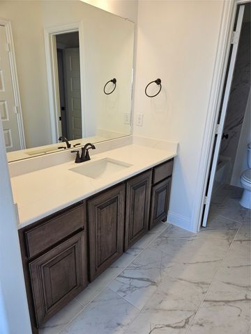 385 Willie's Court, Whitesboro, TX 76273