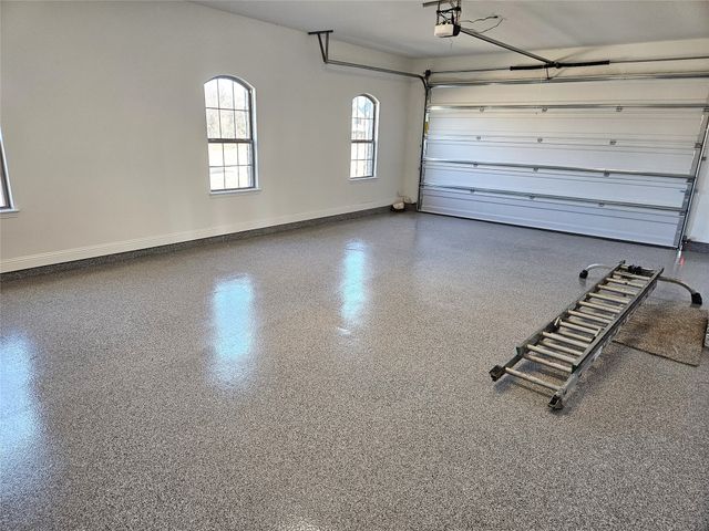 385 Willie's Court, Whitesboro, TX 76273