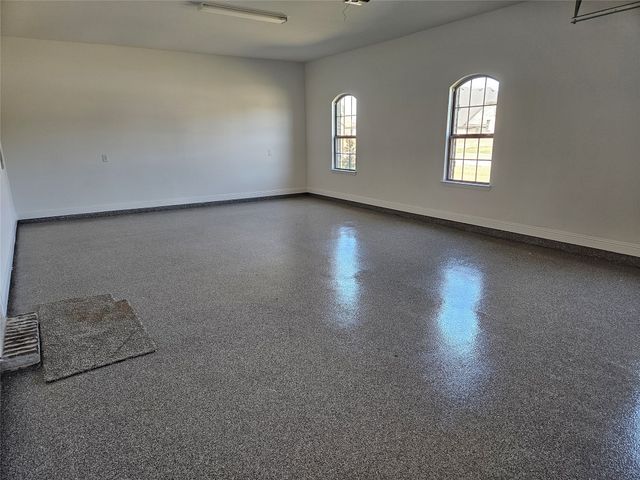 385 Willie's Court, Whitesboro, TX 76273
