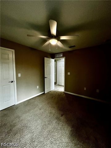 12117 Palm Cove ST, Fort Myers, FL 33913