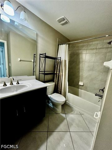 12117 Palm Cove ST, Fort Myers, FL 33913