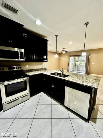 12117 Palm Cove ST, Fort Myers, FL 33913