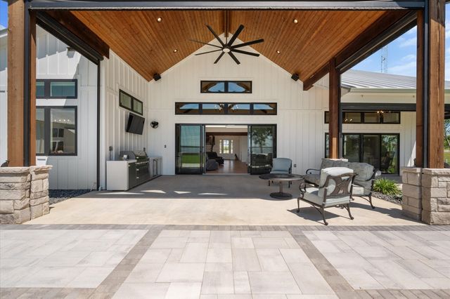 121. Elm, Kerens, TX 75144