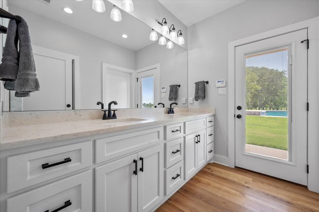 121. Elm, Kerens, TX 75144