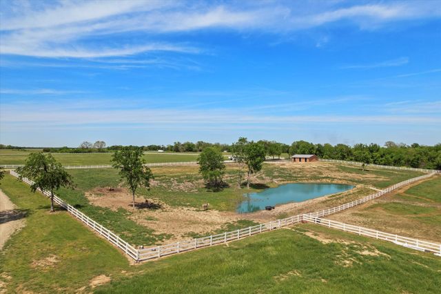 121. Elm, Kerens, TX 75144