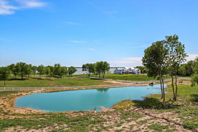 121. Elm, Kerens, TX 75144