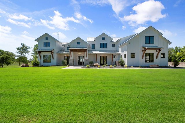 121. Elm, Kerens, TX 75144
