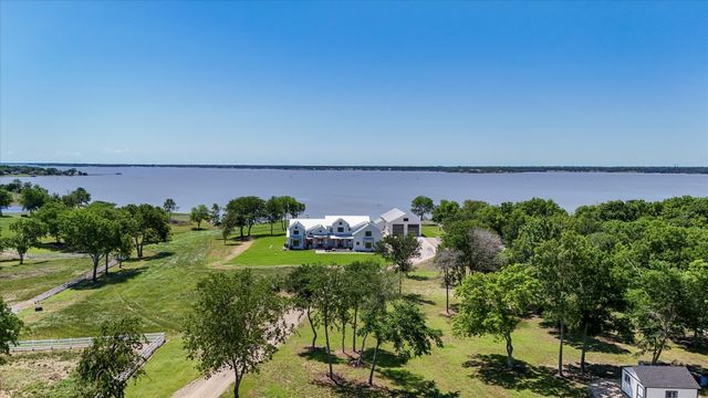 121. Elm, Kerens, TX 75144