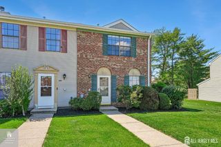 289 Bromley Place, East Brunswick, NJ 08816