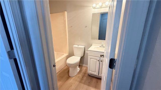 1701 S West End Street 74, Springdale, AR 72764
