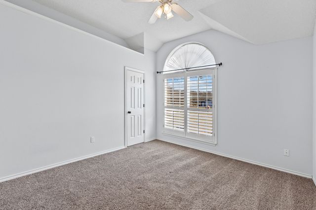 2046 Mckenzie Road, Campbell, TX 75422