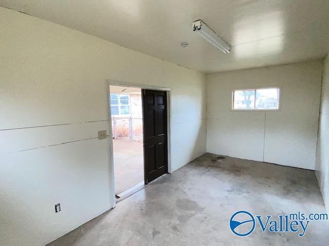 6210 Stratford Court NW, Huntsville, AL 35806