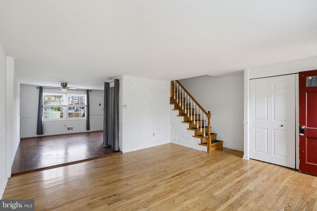 3256 RYERSON CIR, Baltimore, MD 21227