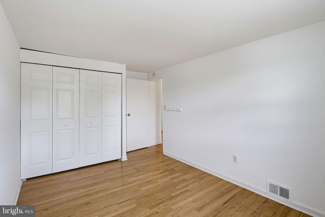 3256 RYERSON CIR, Baltimore, MD 21227