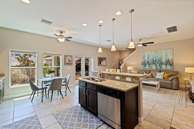 1110 10TH STREET N, St Petersburg, FL 33705