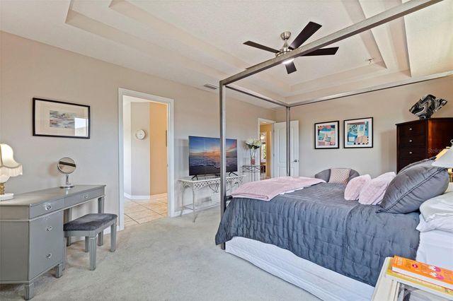 1110 10TH STREET N, St Petersburg, FL 33705