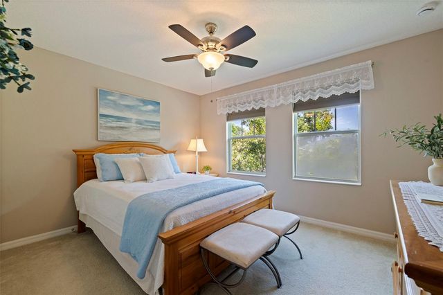 1110 10TH STREET N, St Petersburg, FL 33705