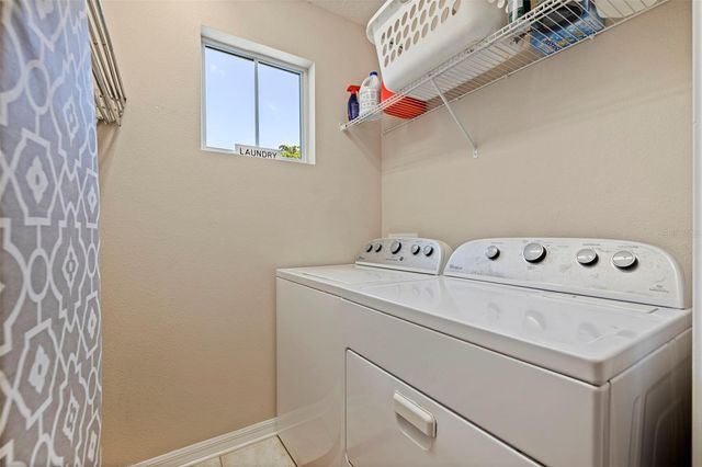 1110 10TH STREET N, St Petersburg, FL 33705