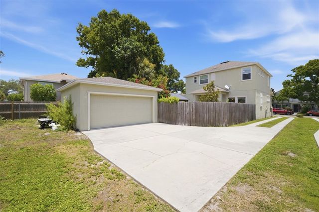 1110 10TH STREET N, St Petersburg, FL 33705