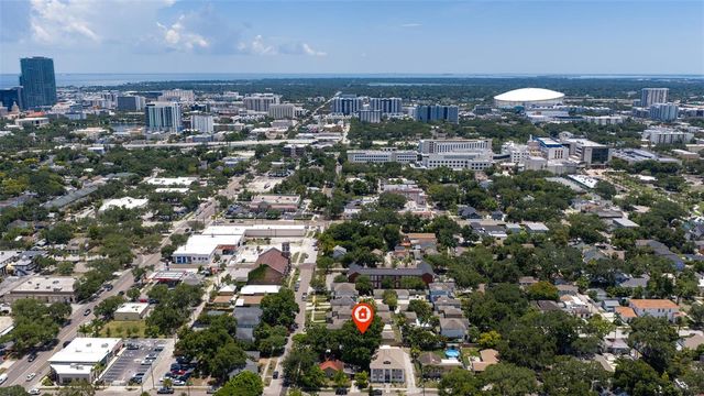 1110 10TH STREET N, St Petersburg, FL 33705