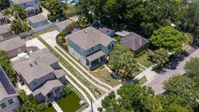 1110 10TH STREET N, St Petersburg, FL 33705