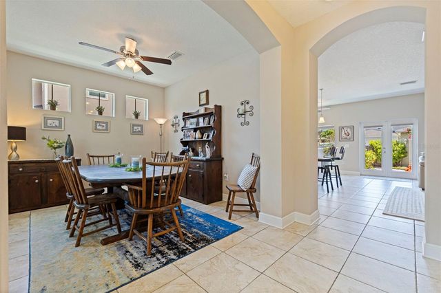 1110 10TH STREET N, St Petersburg, FL 33705