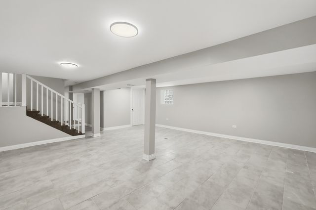 7823 S May Street, Chicago, IL 60620