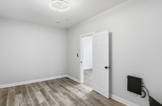 7823 S May Street, Chicago, IL 60620