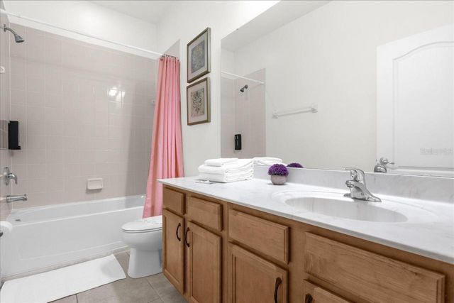 4072 OAKTREE DRIVE, Davenport, FL 33837