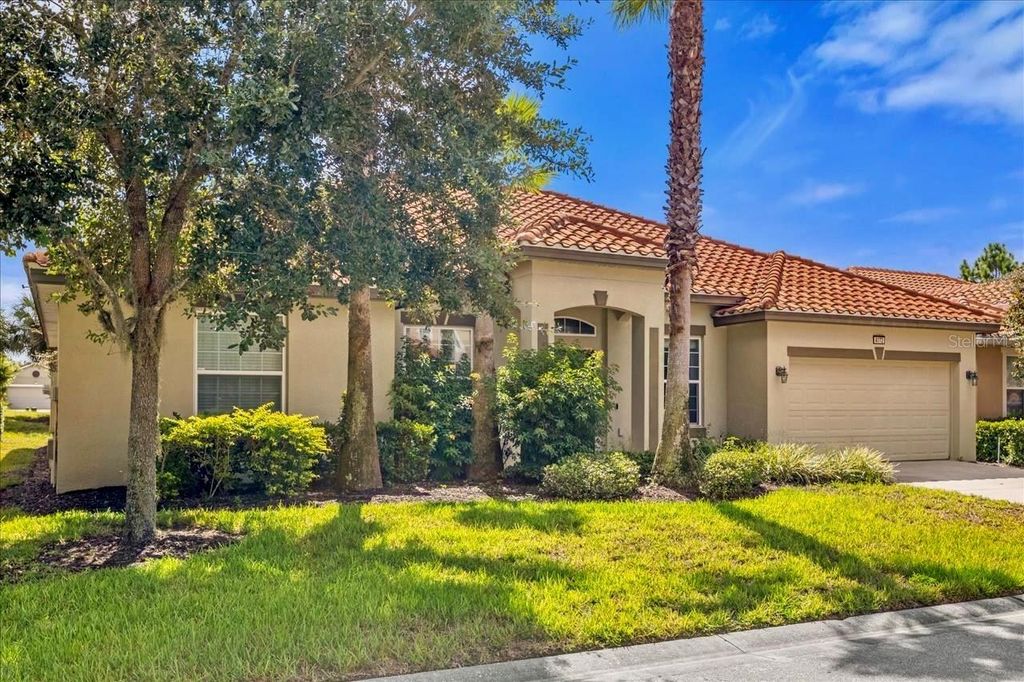 4072 OAKTREE DRIVE, Davenport, FL 33837