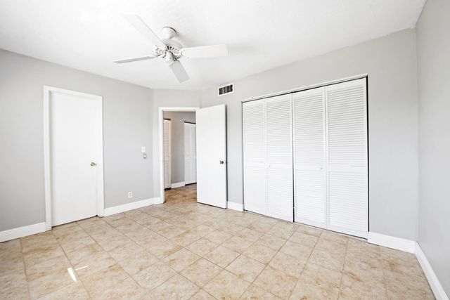 1001 SE 16TH Street 15, Fort Lauderdale, FL 33316