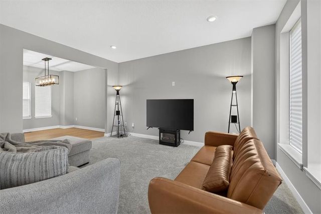 2708 SW 12th Street, Lee's Summit, MO 64081