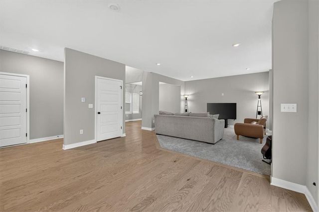 2708 SW 12th Street, Lee's Summit, MO 64081
