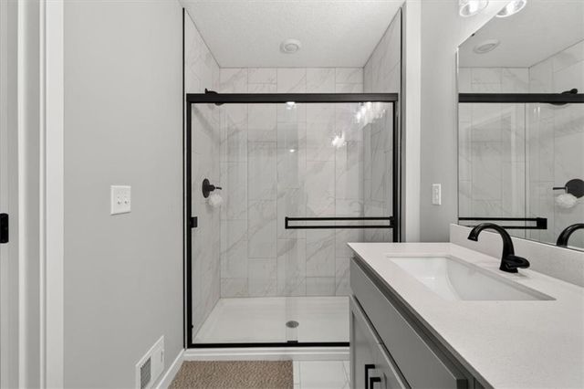 2708 SW 12th Street, Lee's Summit, MO 64081