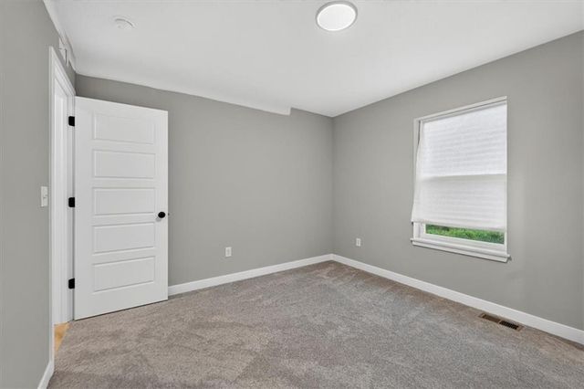 2708 SW 12th Street, Lee's Summit, MO 64081
