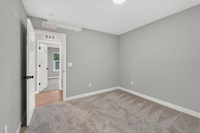 2708 SW 12th Street, Lee's Summit, MO 64081