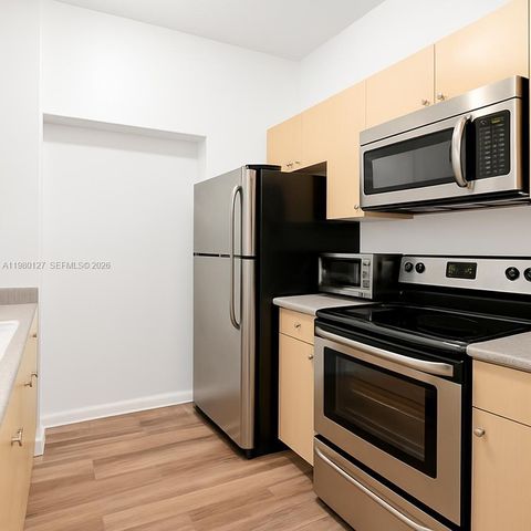 1900 Van Buren Street 112B, Hollywood, FL 33020