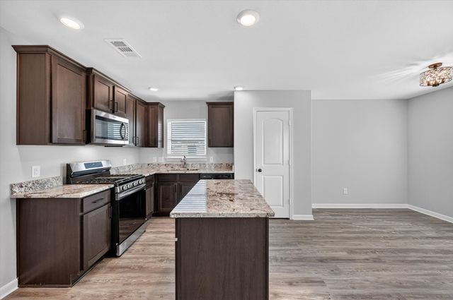 523 Bennie Leonard Street, Venus, TX 76084