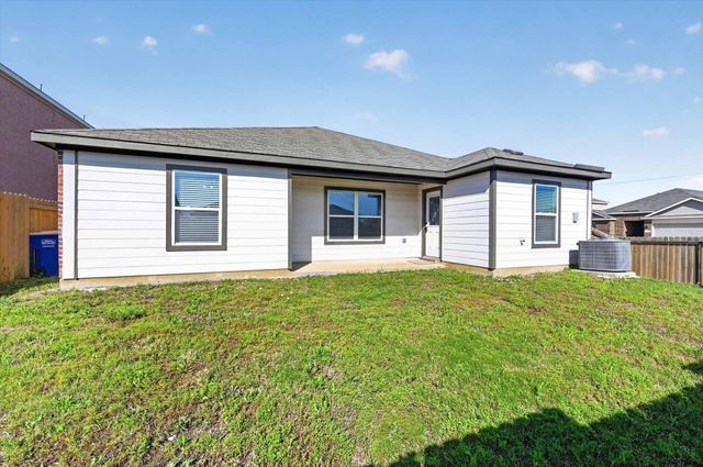 523 Bennie Leonard Street, Venus, TX 76084