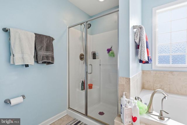 325 PHILLIPS ST, Fredericksburg, VA 22405