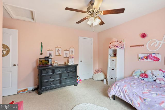 325 PHILLIPS ST, Fredericksburg, VA 22405