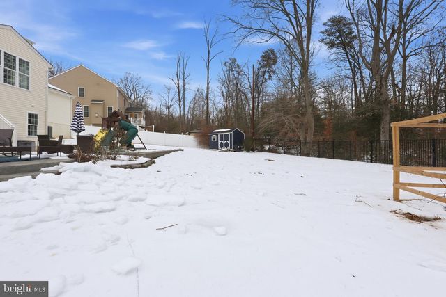 325 PHILLIPS ST, Fredericksburg, VA 22405