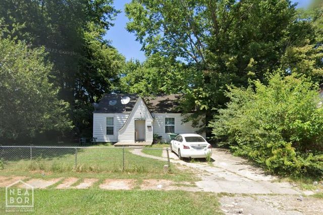 909 N 10th Street, Blytheville, AR 72315