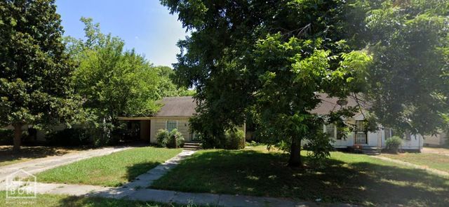 909 N 10th Street, Blytheville, AR 72315