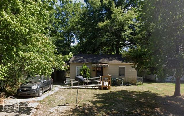 909 N 10th Street, Blytheville, AR 72315