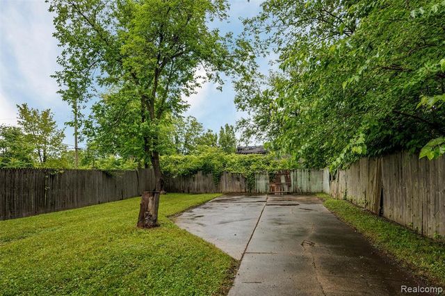 12658 Waltham Street, Detroit, MI 48205