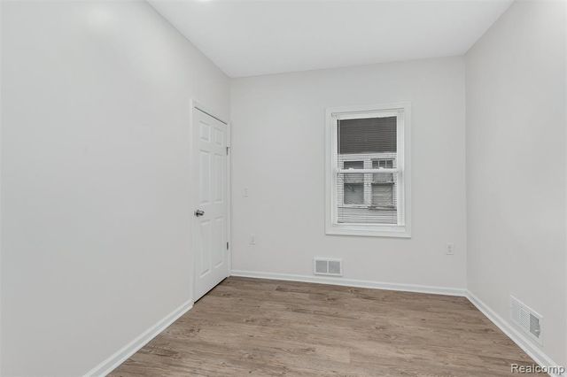 12658 Waltham Street, Detroit, MI 48205